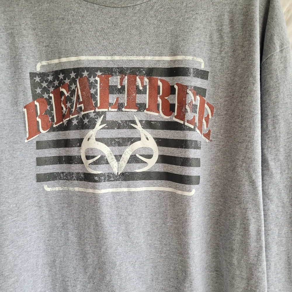 Realtree Long Sleeve gray Tee Shirt American Flag and Antlers Size 2XL - Picture 2 of 4
